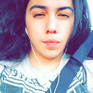 Meet your Posher, Angelica